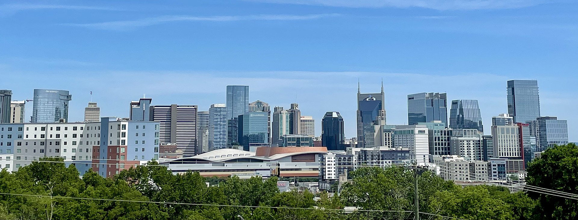 House Cleaning Columbia TN nashville skyline